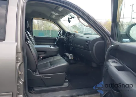 2009 GMC Sierra 2500Hd Sle from USA, damaged, VIN 1GTHK53619F145083